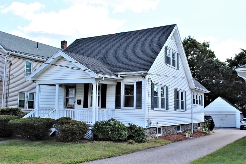 Primary Photo - 6 Westbrook St