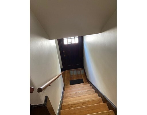 Building Photo - 58 Penfield St