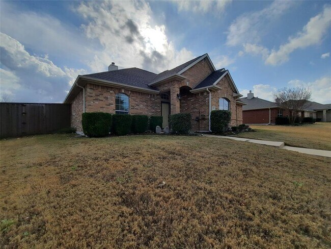 Building Photo - 3697 Juniper Hills Dr