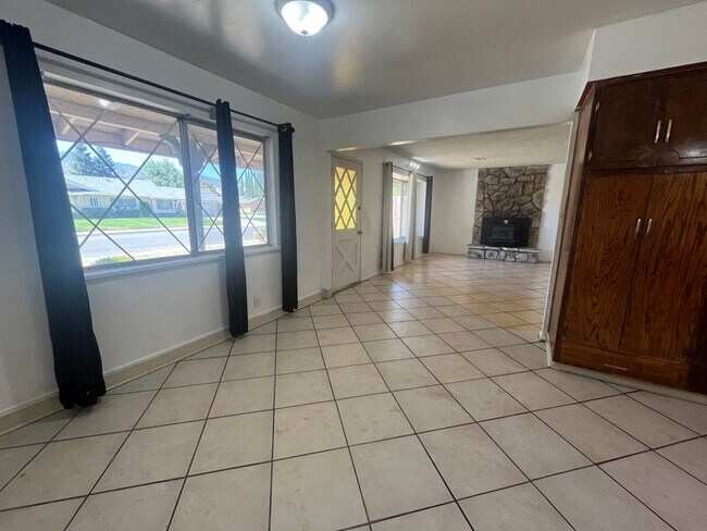 Foto del edificio - Located in the Heart of Tehachapi!