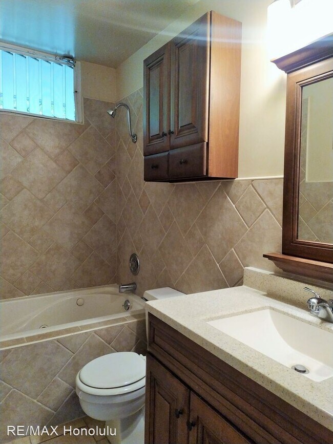 Foto del edificio - 3 br, 2 bath House - 95-273 Waikalani Dr #...