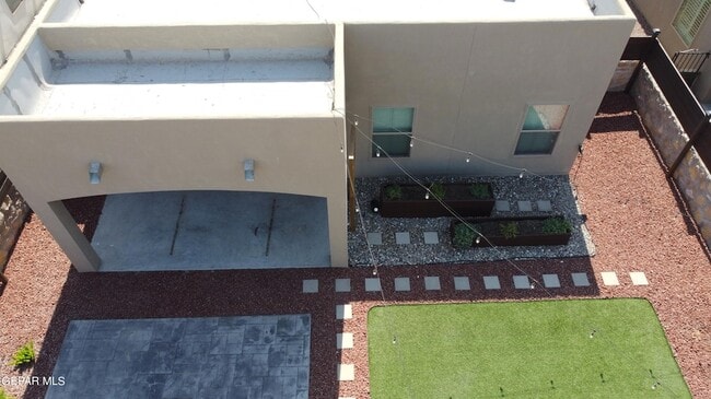 Foto del edificio - 509 Cedarwood Dr