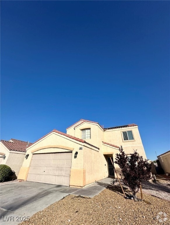 Building Photo - 7828 Wavering Pine Dr