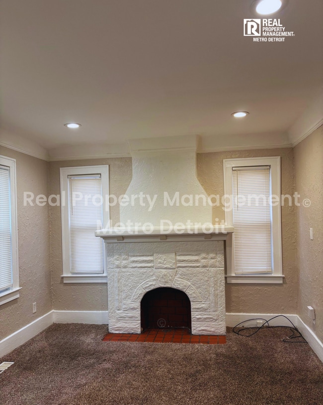 Building Photo - 18928 Stoepel St