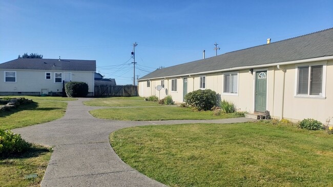 Building Photo - Charming 2-Bedroom Apartment Near the Hammond Trail – McKinleyville, CA