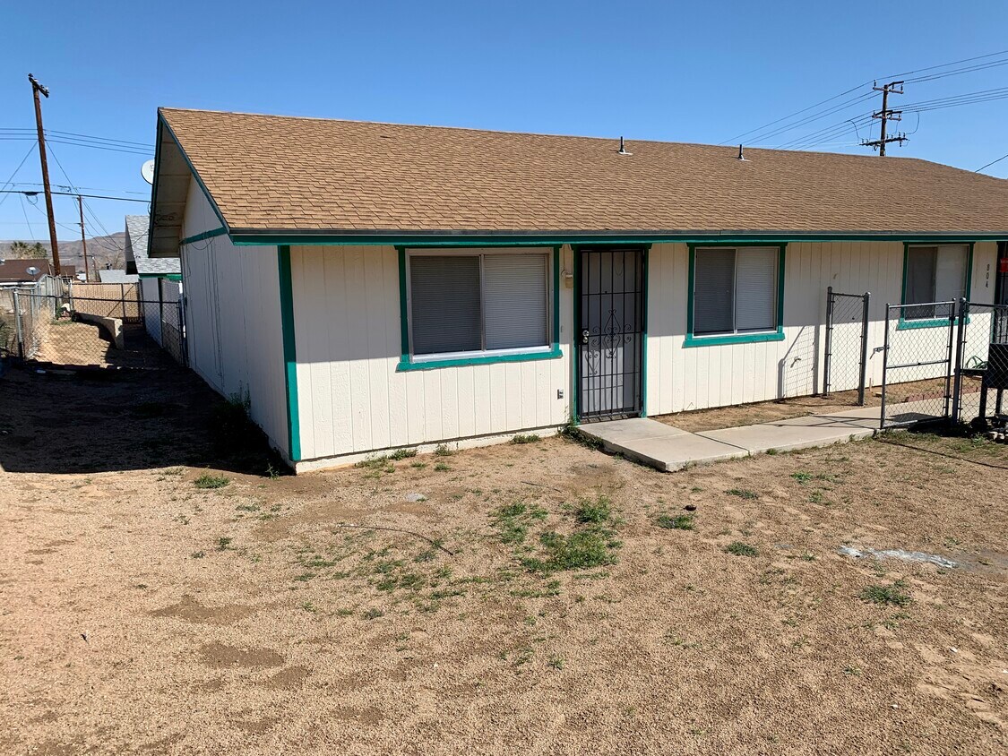 806 Higgins Rd, Barstow, CA 92311 House Rental in Barstow, CA