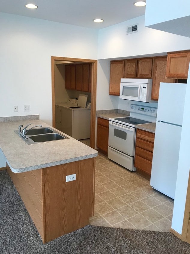 Foto del edificio - Coral Ridge Apartments