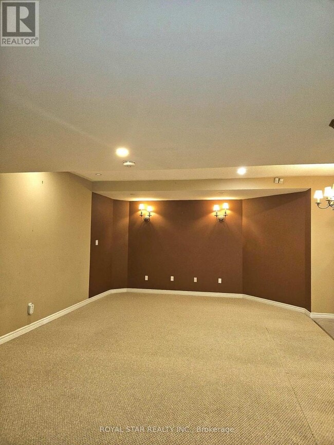 Building Photo - 2257 Manor Hill Dr