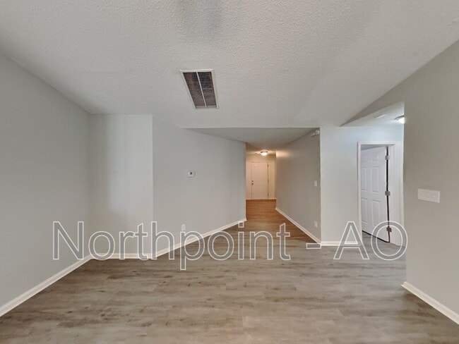 Building Photo - 4694 Heath Ter