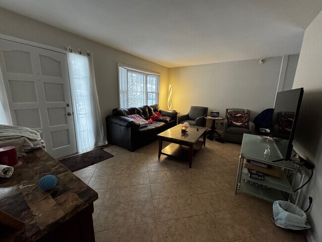 Foto del edificio - 165 Bear Paw Rd