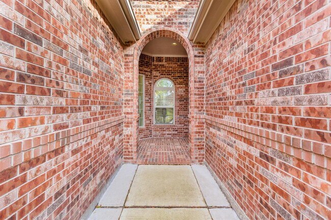 Foto del edificio - 9227 Mystic Falls Ln