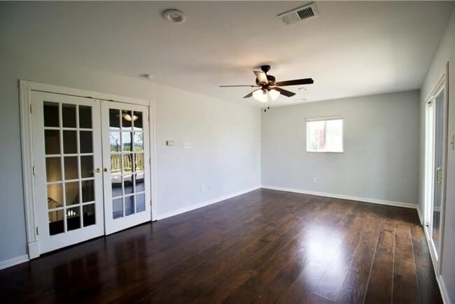 Building Photo - 7583 Tyler Rd