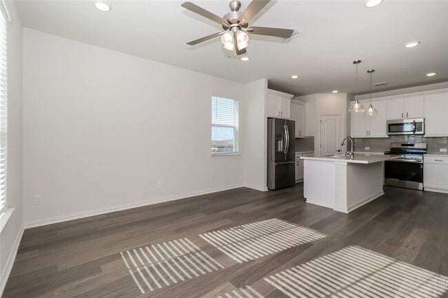 Building Photo - 530 Ansley Ct