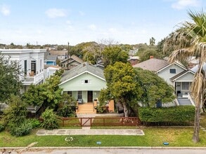 Building Photo - 3420 Avenue R