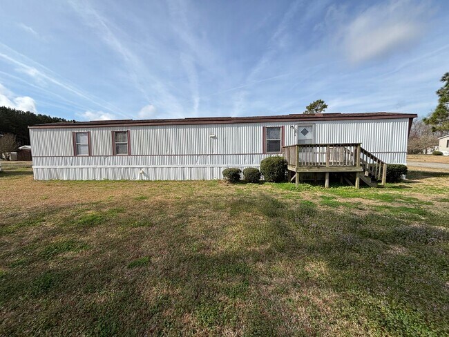 Foto del edificio - 2 Bed 2 Bath Mobile Home