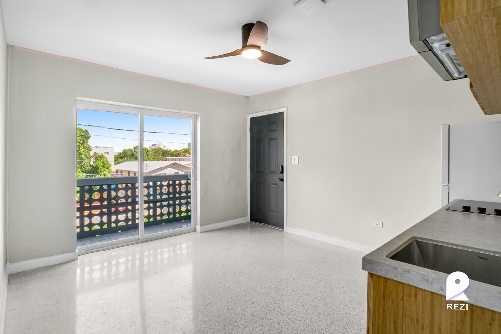 Foto principal - 750 SW 5th St