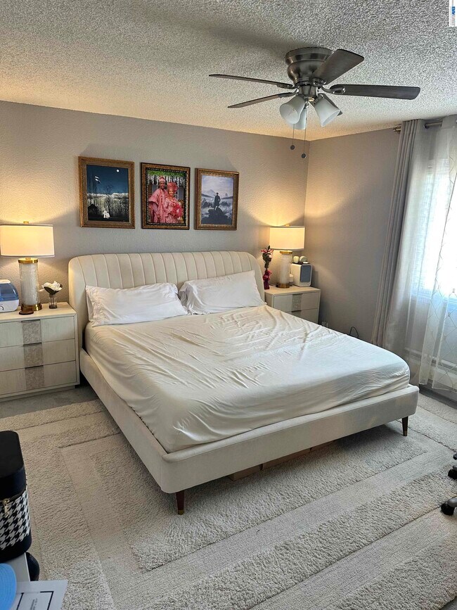 Foto del edificio - 725 Auburn Pl