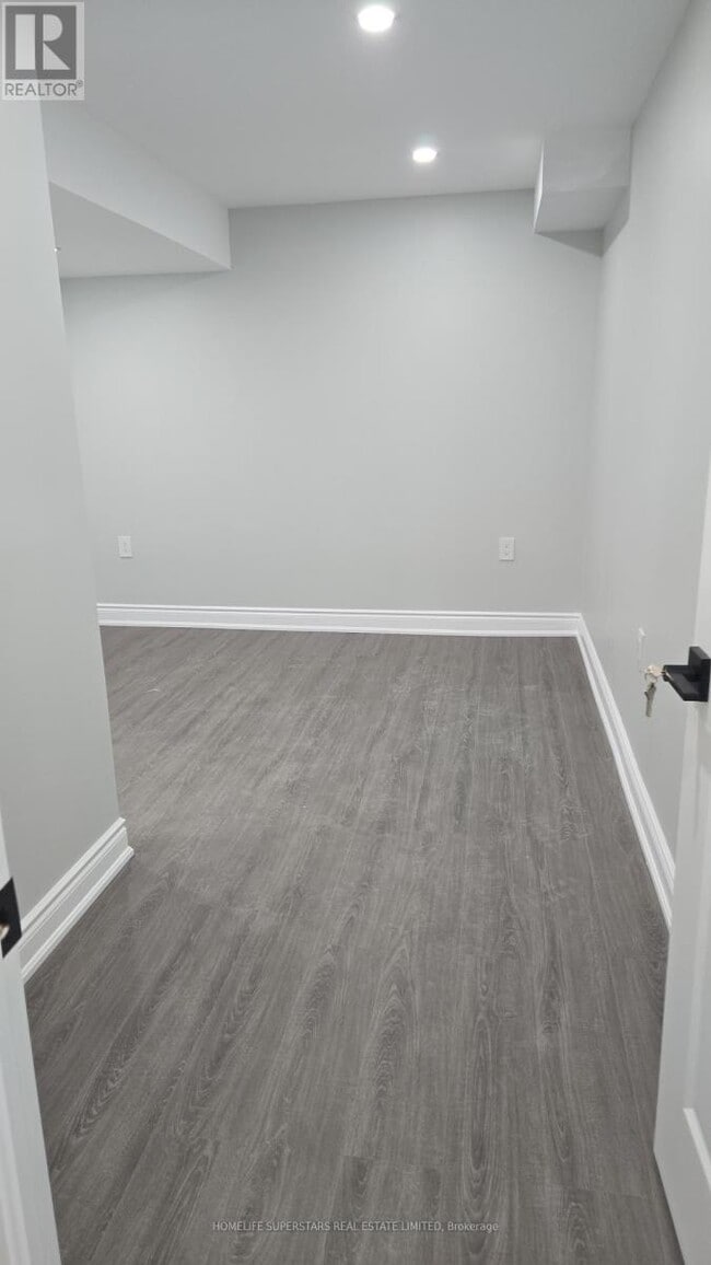 Photo du bâtiment - 6 Emerald Coast Trl