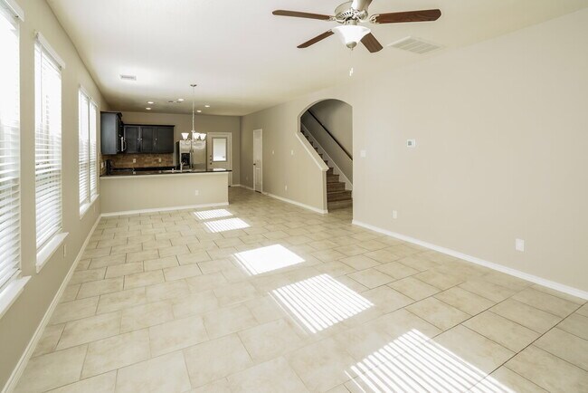 Foto del edificio - 9102 Sweet Blue Jasmine Ln