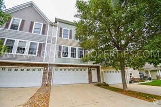 Building Photo - 15215 Townsend Ave