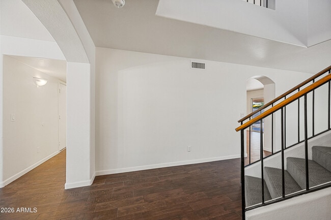 Foto del edificio - 921 W Sun Coast Dr
