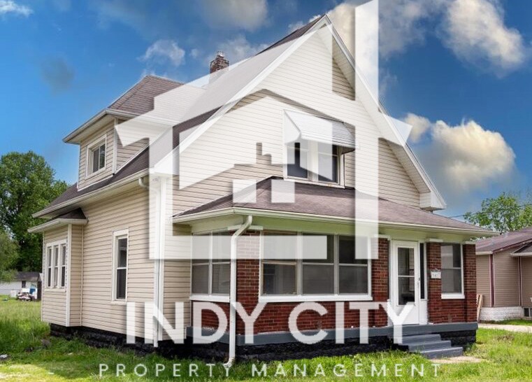 Foto principal - 1417 S Lynhurst Dr