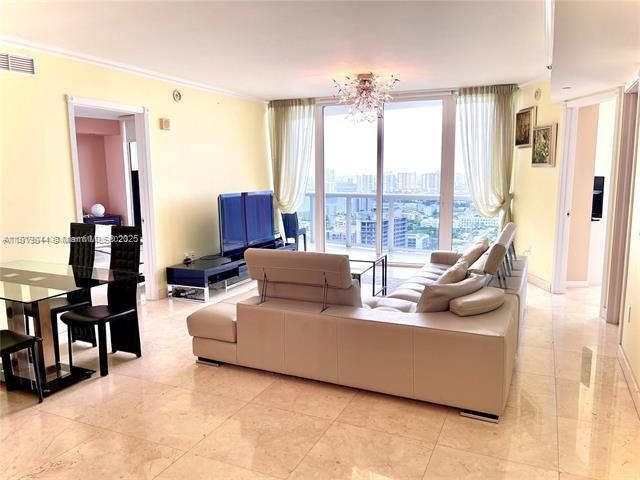 Foto del edificio - 17201 Collins Ave