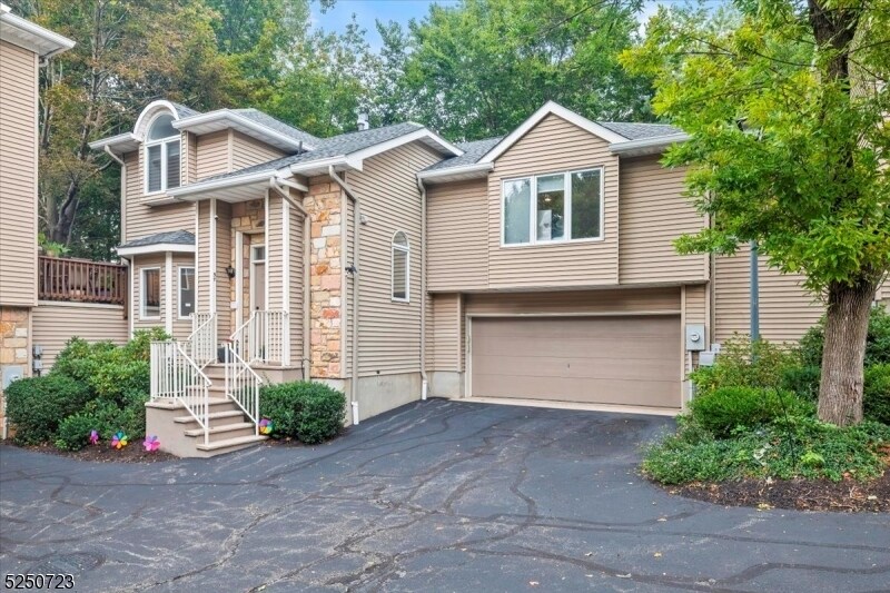 57 Blackburne Terrace, West Orange, NJ 07052 House Rental in West