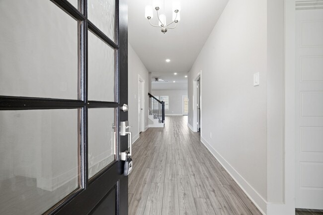 Building Photo - 9727 Migrant Hawker Ct