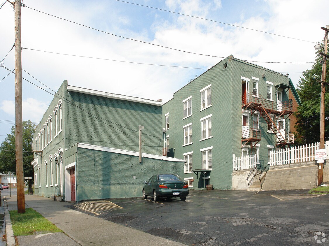 Building Photo - 172-174 Mill St