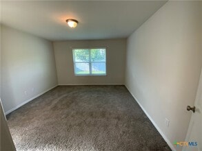 Building Photo - 3022 Dade Loop