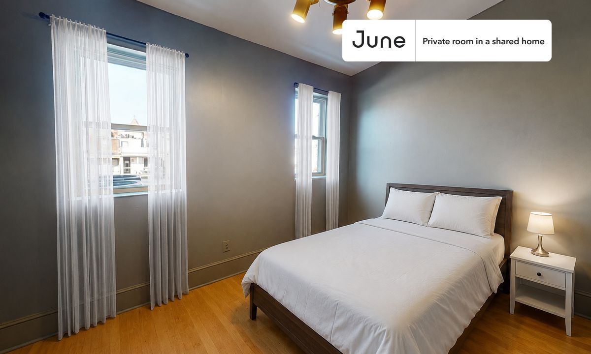Room in Shared 4 bed/2 bath home - Room in Shared 4 bed/2 bath home