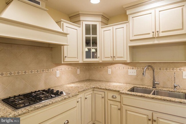 Foto del edificio - 149 Fieldcrest Ln