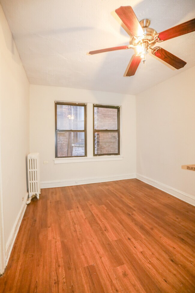 Foto del edificio - 5210 S Woodlawn Ave