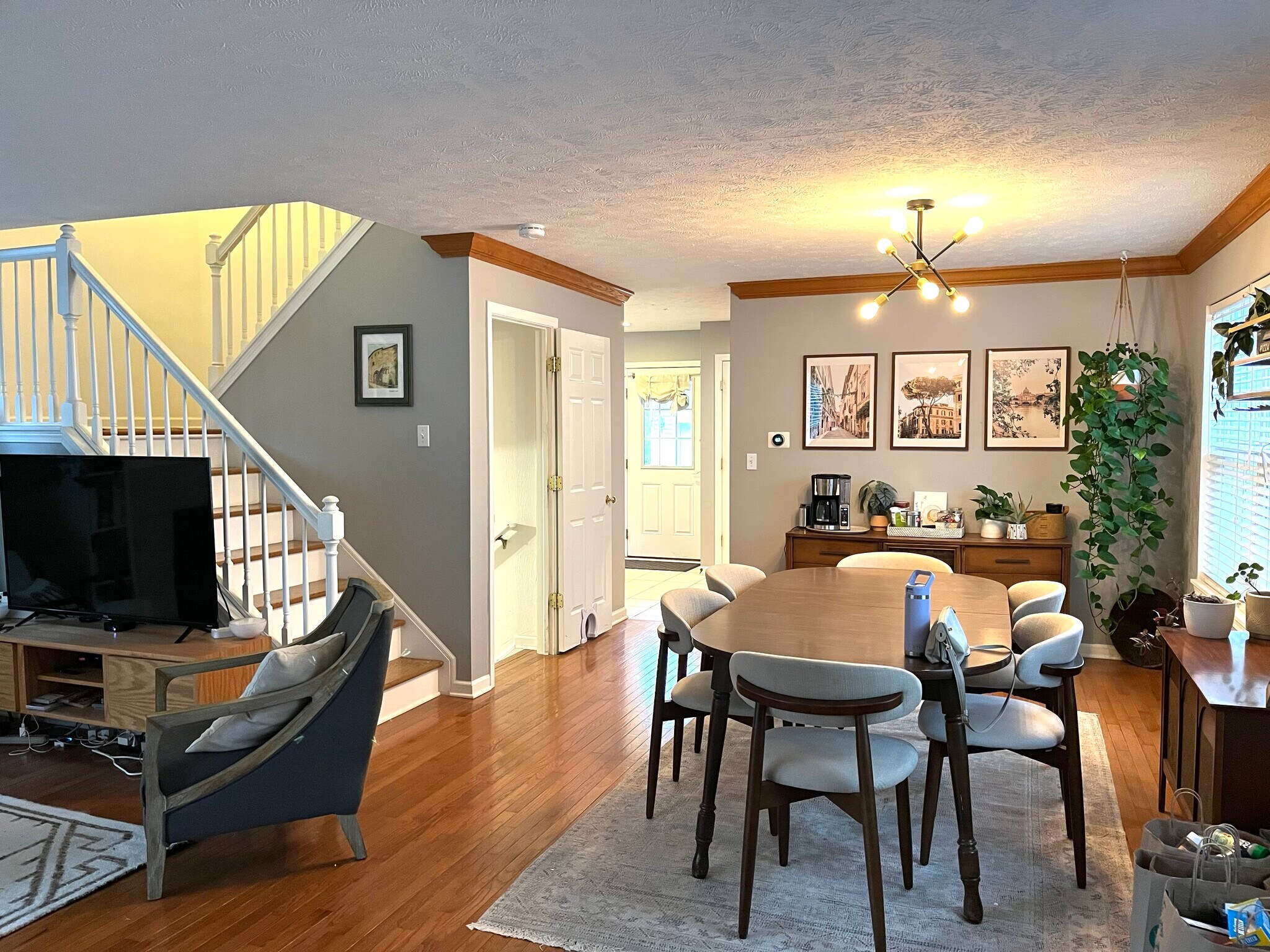 2477 W 5th St Cleveland, OH 44113 – photo 5