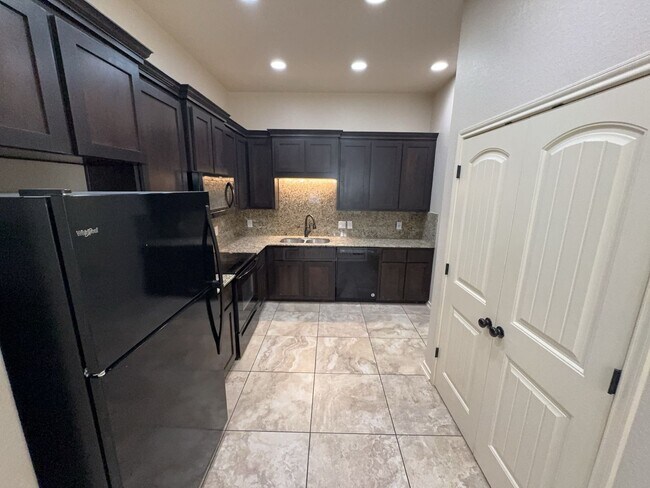 Foto del edificio - 5508 Settlers Ct