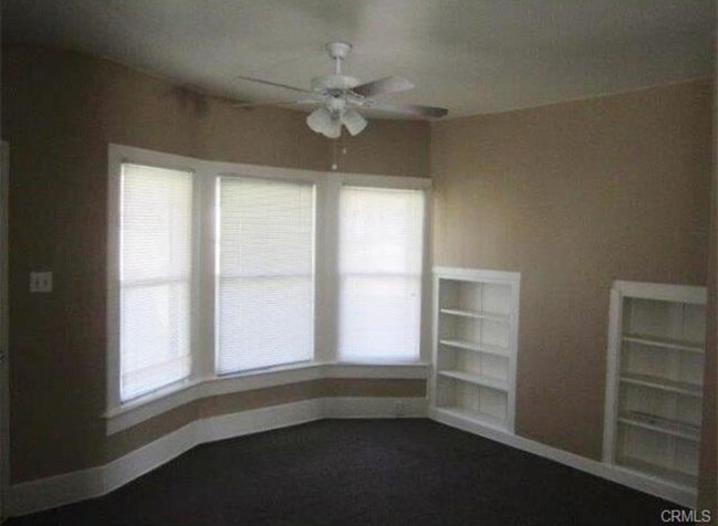 Interior - 442 E Arrow Hwy