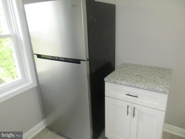 Foto del edificio - 2613 Fairview Ave