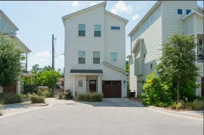 Foto del edificio - 1000 Muse Ln