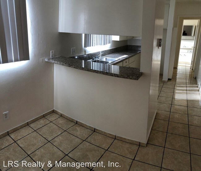 Building Photo - 8734 Memory Park Ave