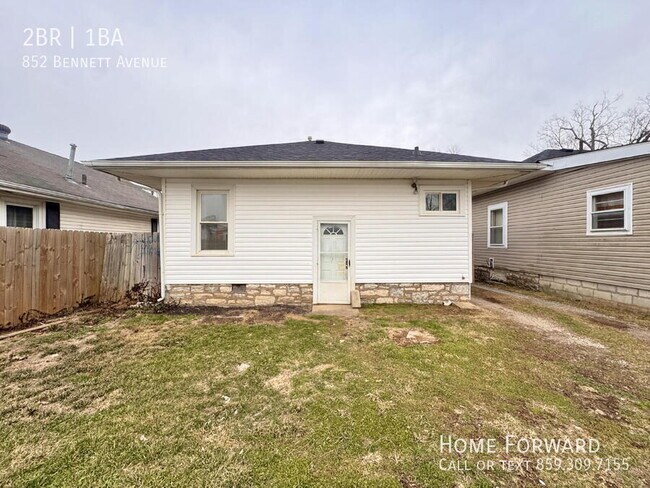 Building Photo - 852 Bennett Ave