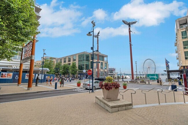 Foto del edificio - Charming 2BR Condo in National Harbor