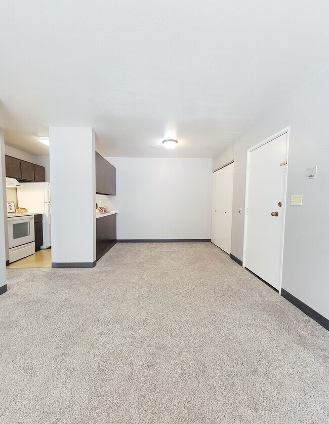 1611 7th St N, Wahpeton, ND 58075 Apartments in Wahpeton, ND