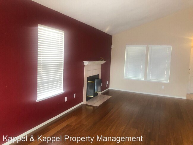 Foto del edificio - 2 br, 2 bath House - 743 Lotz Way