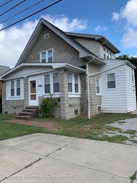 Primary Photo - 1459 E 294th St
