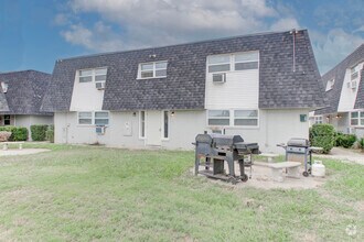 Building Photo - 2110 NW Lindy Ave