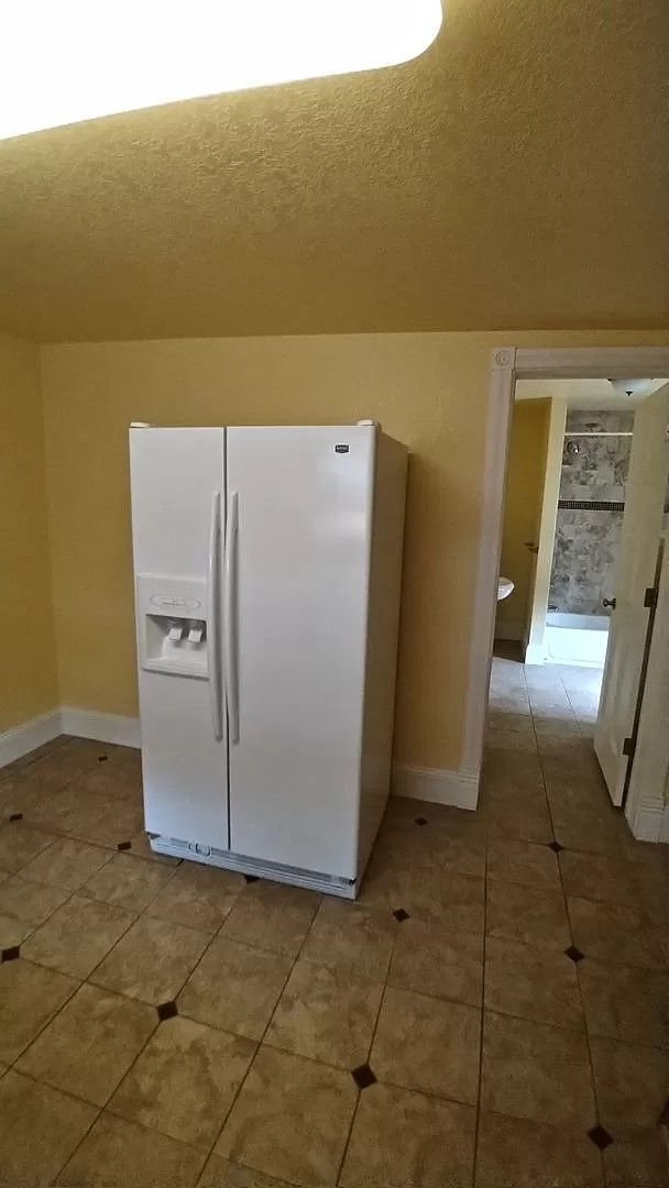 Foto del edificio - 319 Pratt St