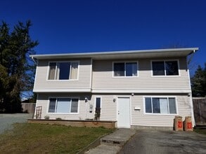 Building Photo - 8162 Boxer Ct