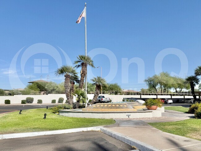 Foto del edificio - 11375 E Sahuaro Dr