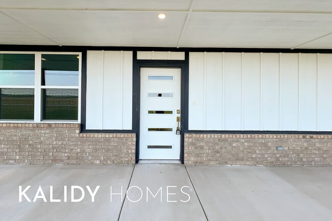 Building Photo - 12624 E Hefner Rd